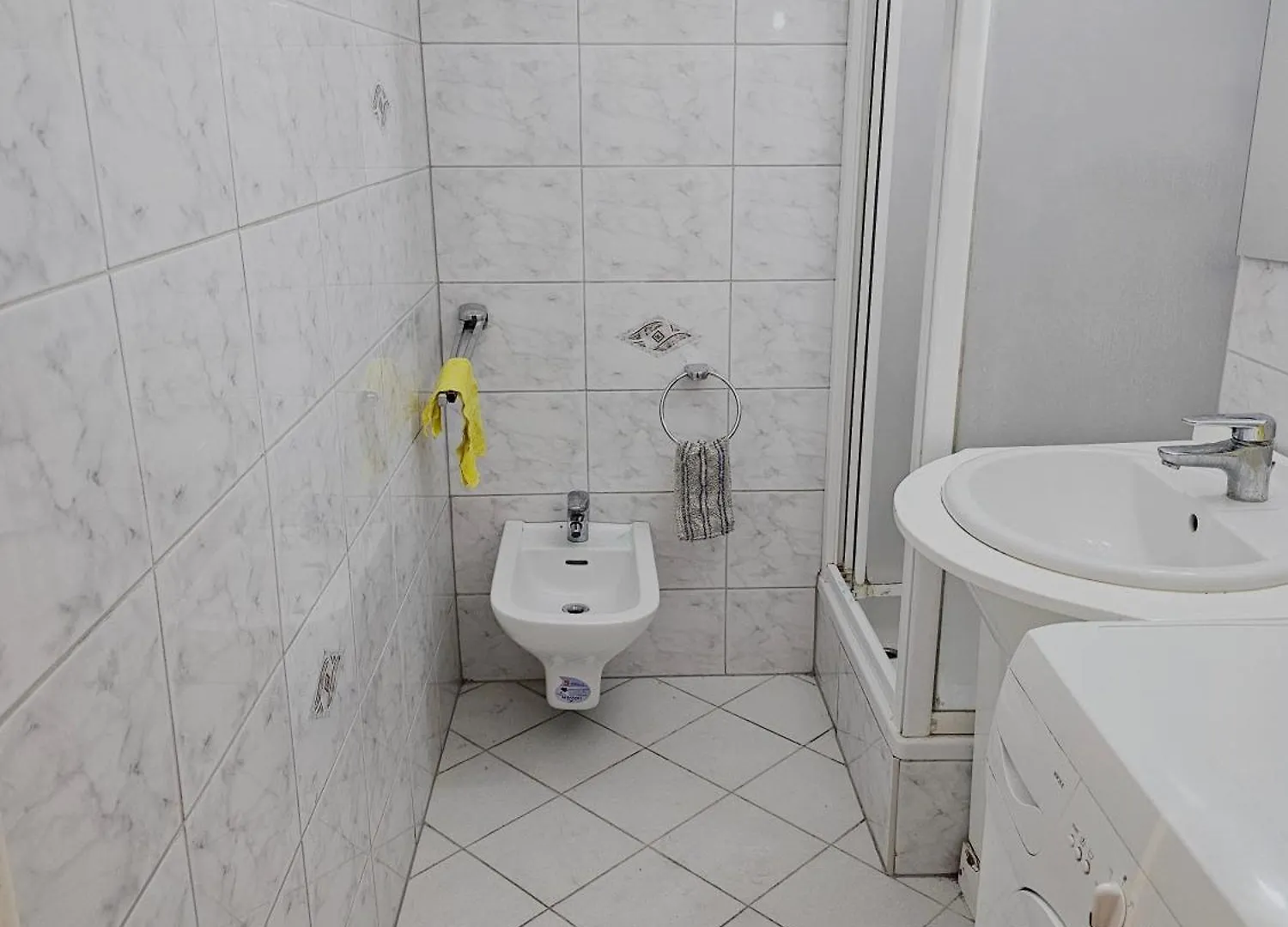 Vienna Style Apartment 0*,